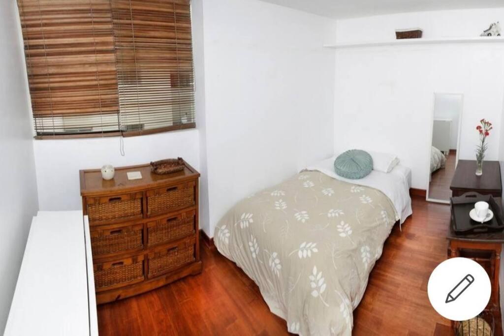 Departamento Jacuzzi Miraflores リマ エクステリア 写真